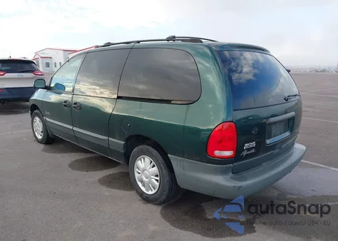 1998 Plymouth Grand Voyager Se из США, поврежденный, VIN 1P4GP44G3WB560984